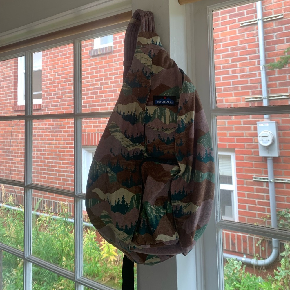 Kavu rope sling bag